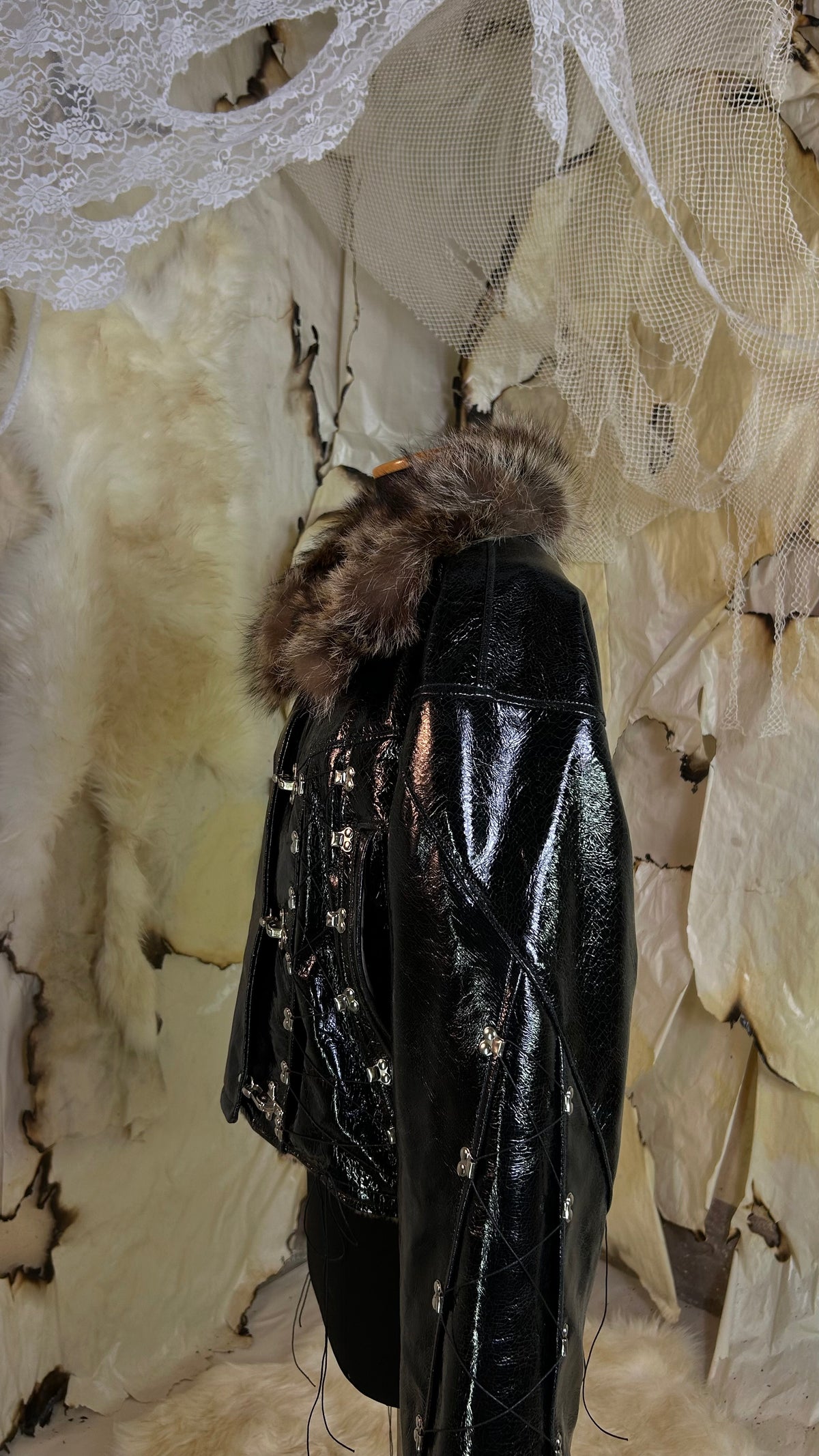 |UW| leather jacket