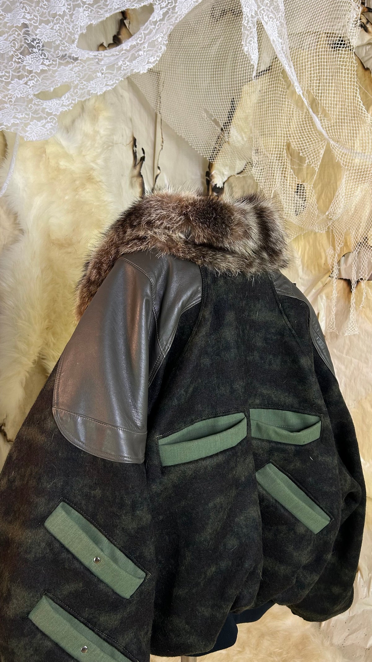 }XXX || bomber